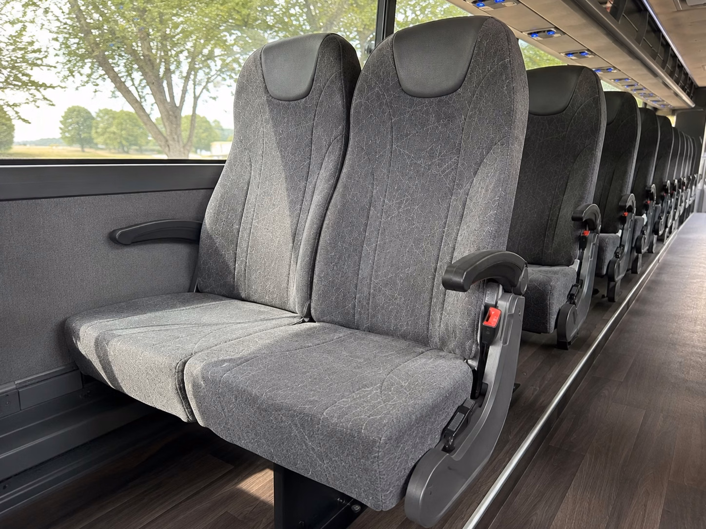 how distance and duration of your trip affect kansas city bus rental rates