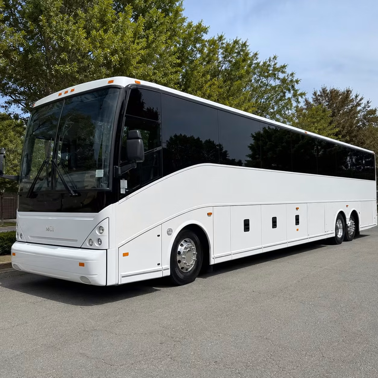 whatever brings your group to kansas city airport shuttles keep everyone together